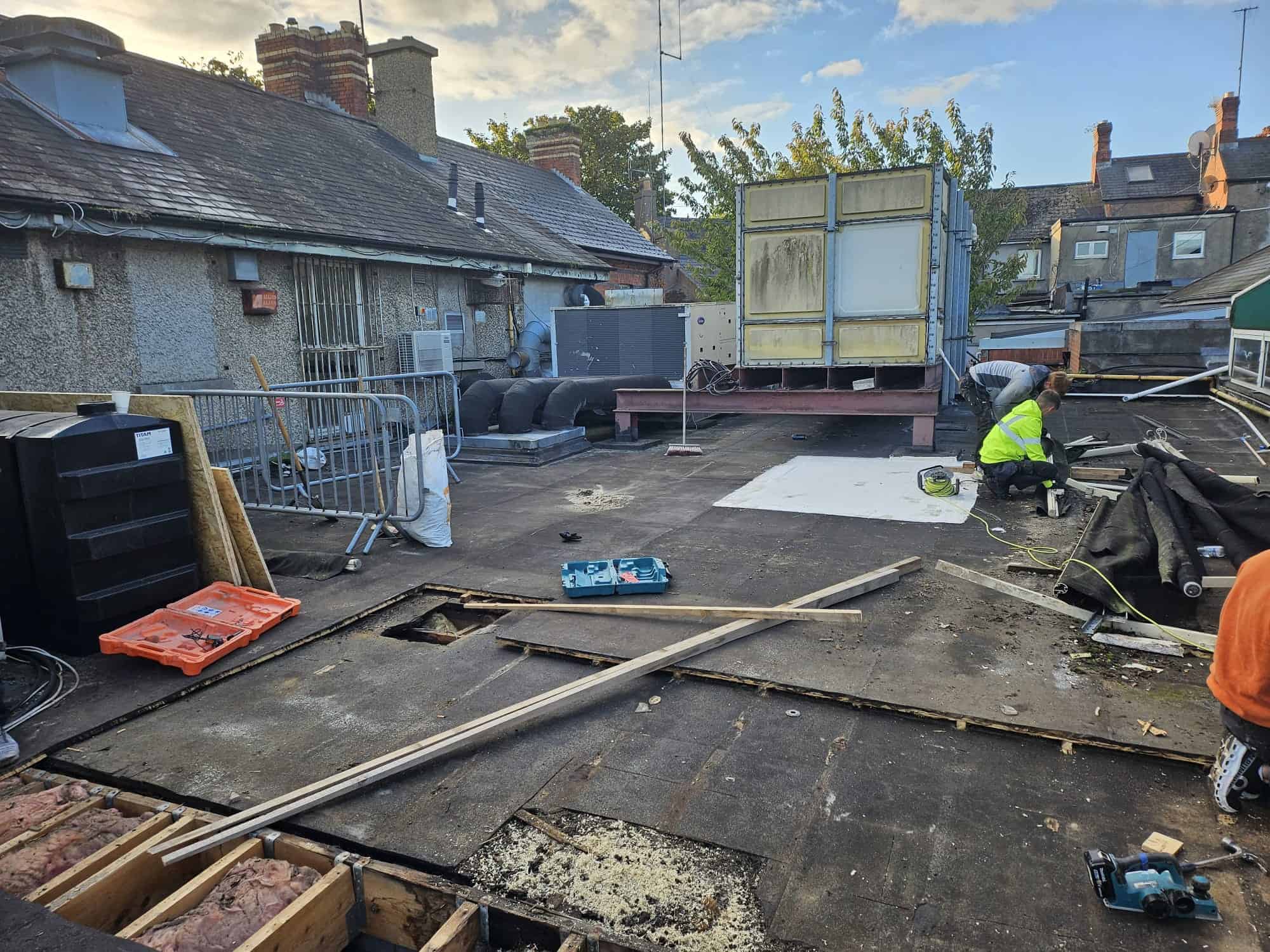 The same roof before Myra Manor Construction started work
